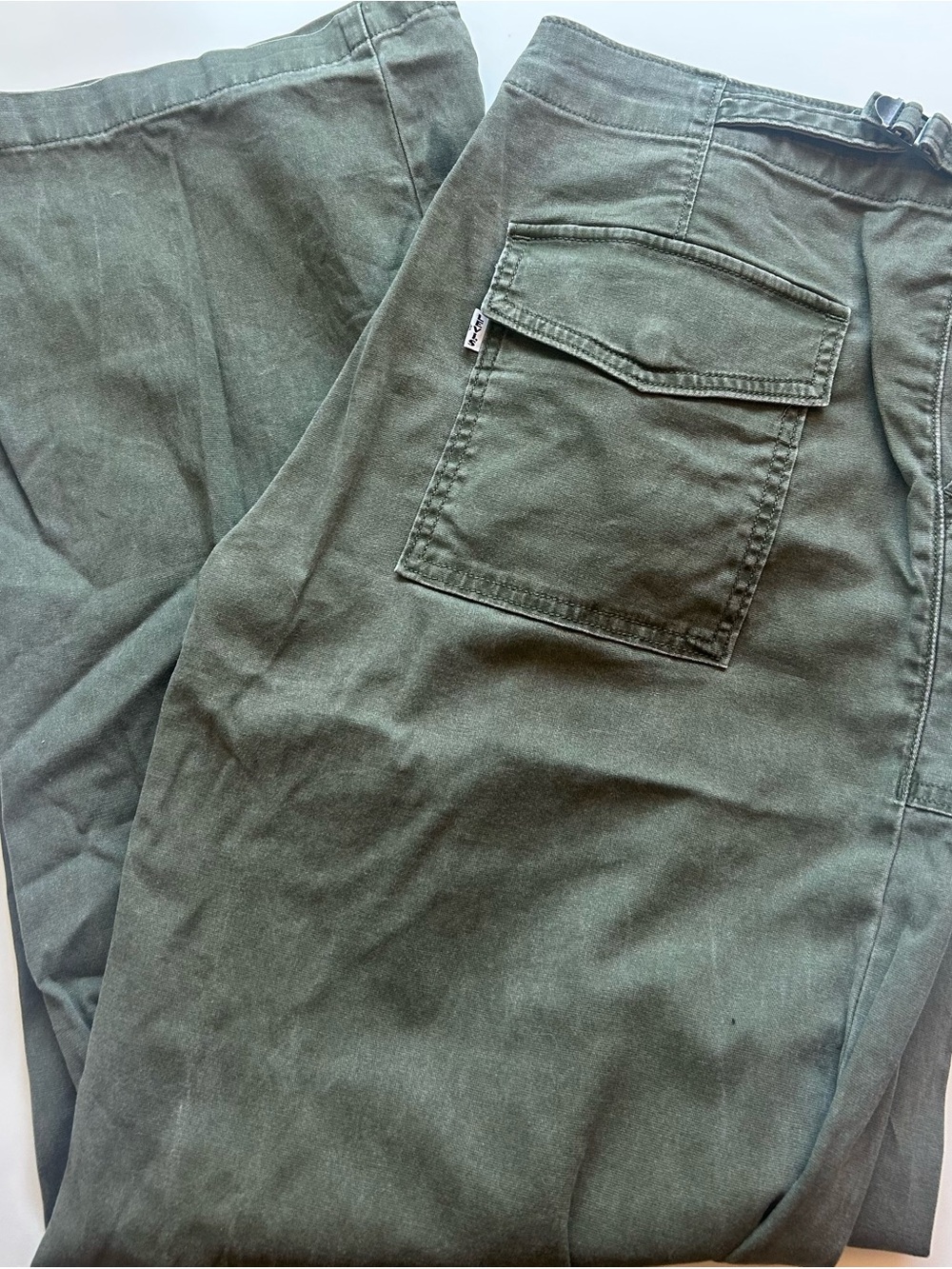 Levi’s Surplus Straight leg denim pant olive green - Picture 3 of 4